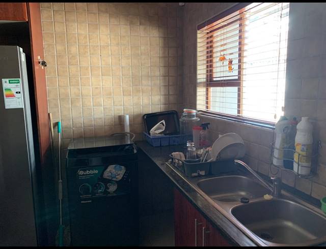 3 BEDROOM HOUSE FOR SALE IN VANDERBIJLPARK SE 8